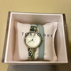 NEW Tokyo Bay double wrap wristwatch blue floral